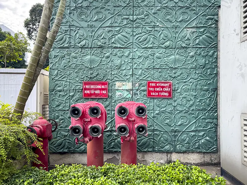 look at private images of the family Girardet