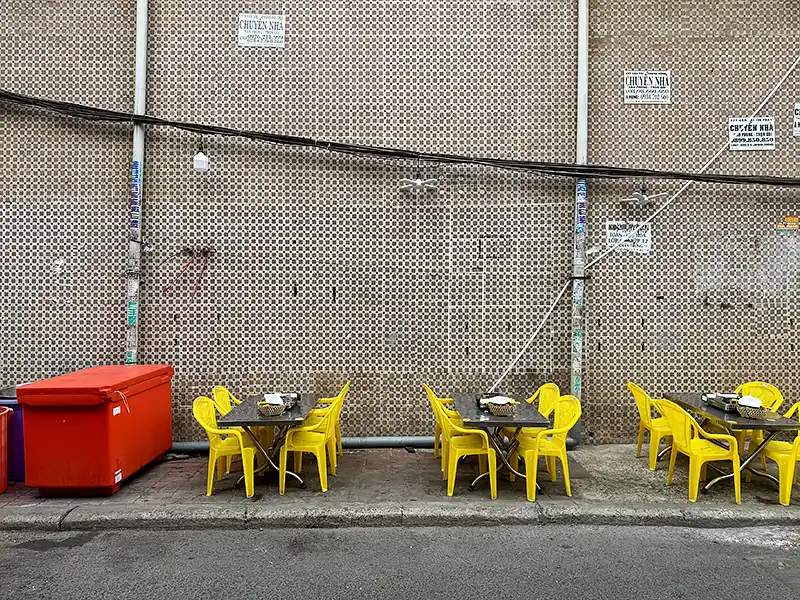 find images by Etienne Girardet